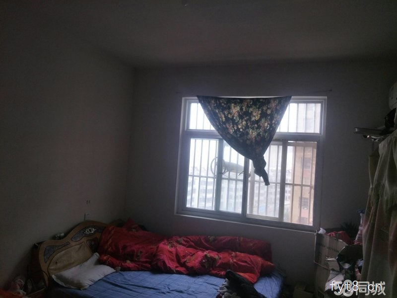 凯旋城 中楼层 86平 55万 低于市场价 可按揭 诚心卖